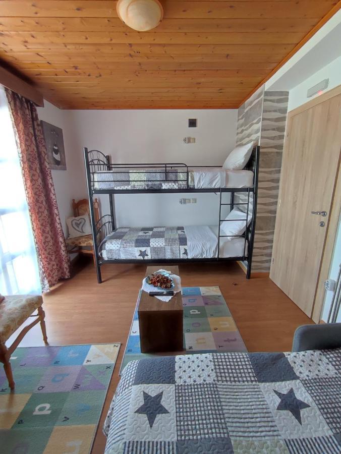 Snow White Castle Apartment Киотари Екстериор снимка